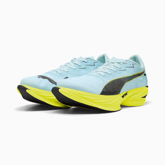 beide Schuhe Schrägansicht von vorne