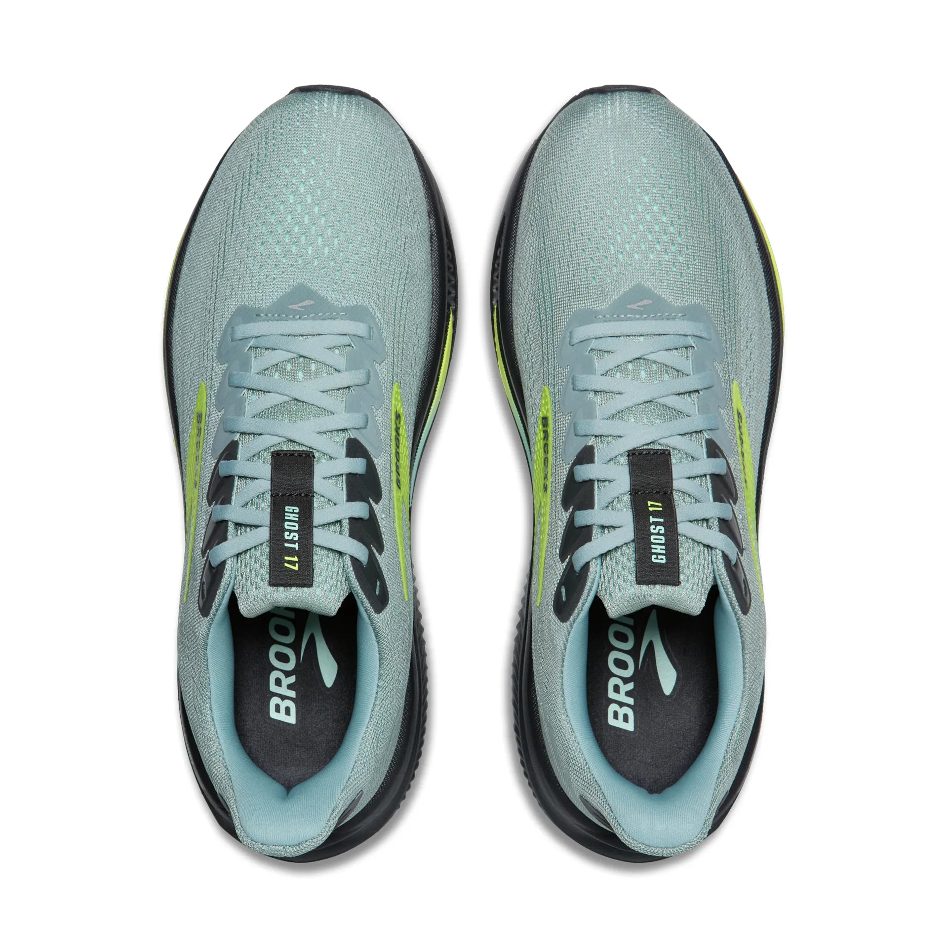 Draufsicht beide Schuhe